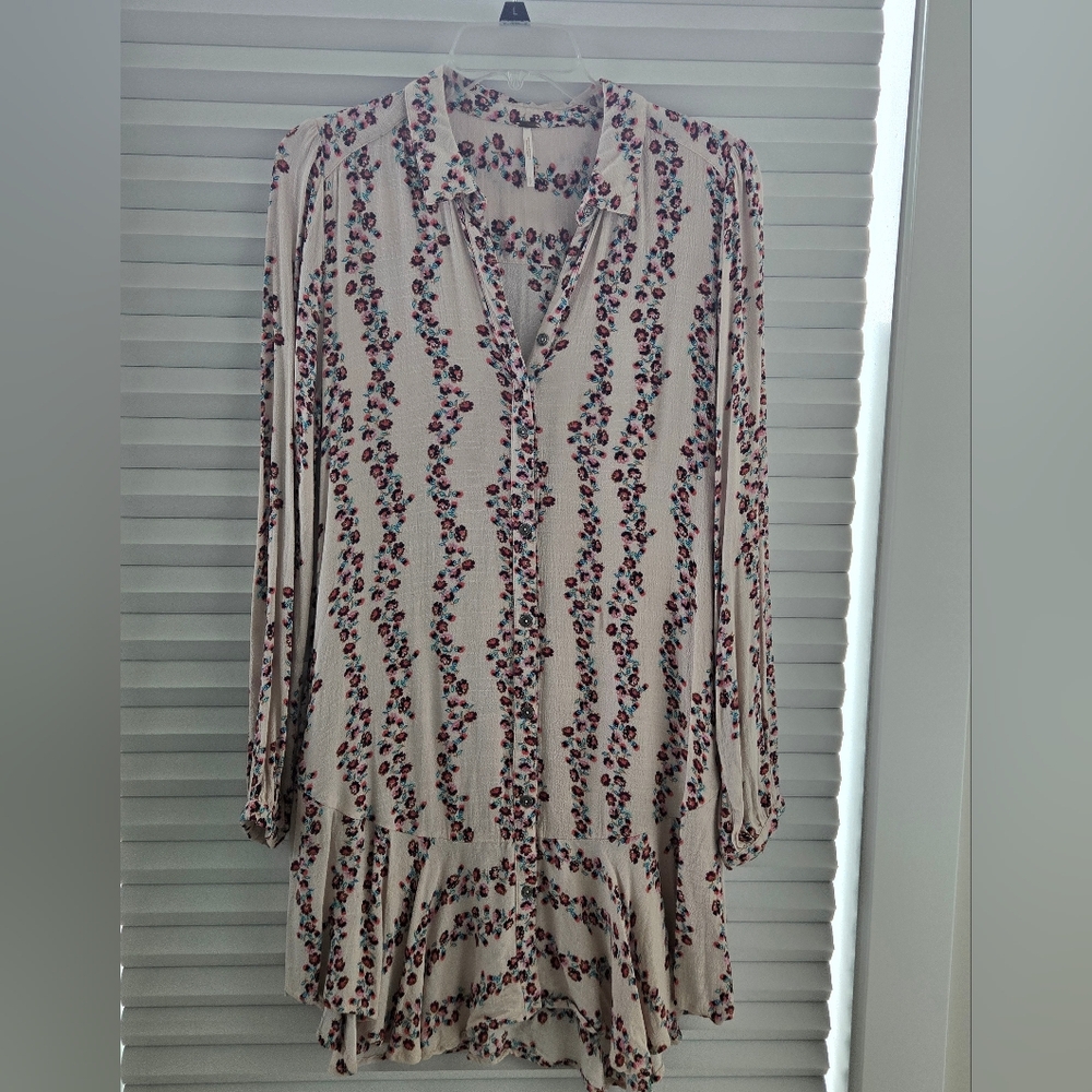 Floral Patterned Blouse